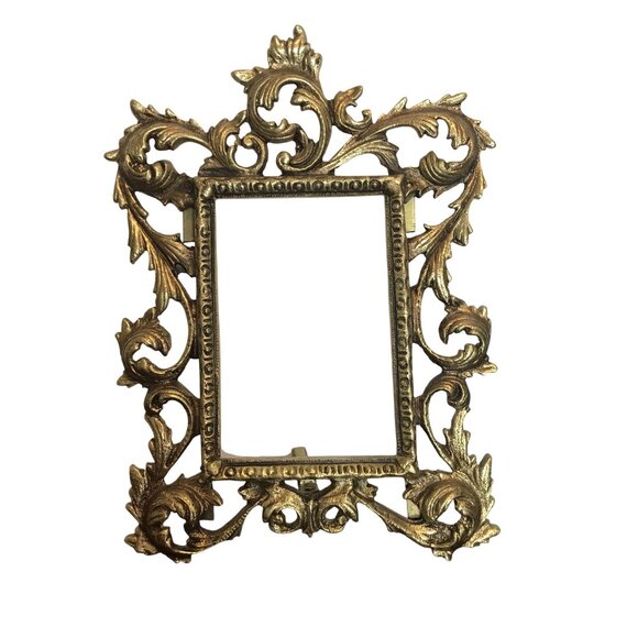 Antique Ornate Victorian Brass Picture Frame W/ Easel Stand 3.5 X 5 Photo - Picture 4 of 6